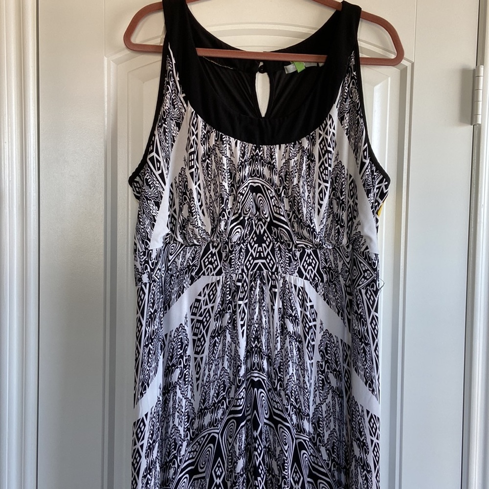 NY COLLECTION Black, White & Yellow Maxi Dress